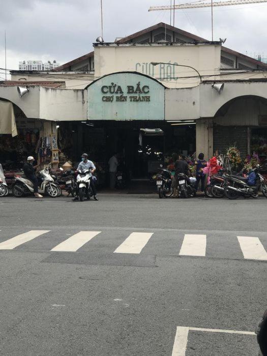 Halo Boutique Ben Thanh 2*