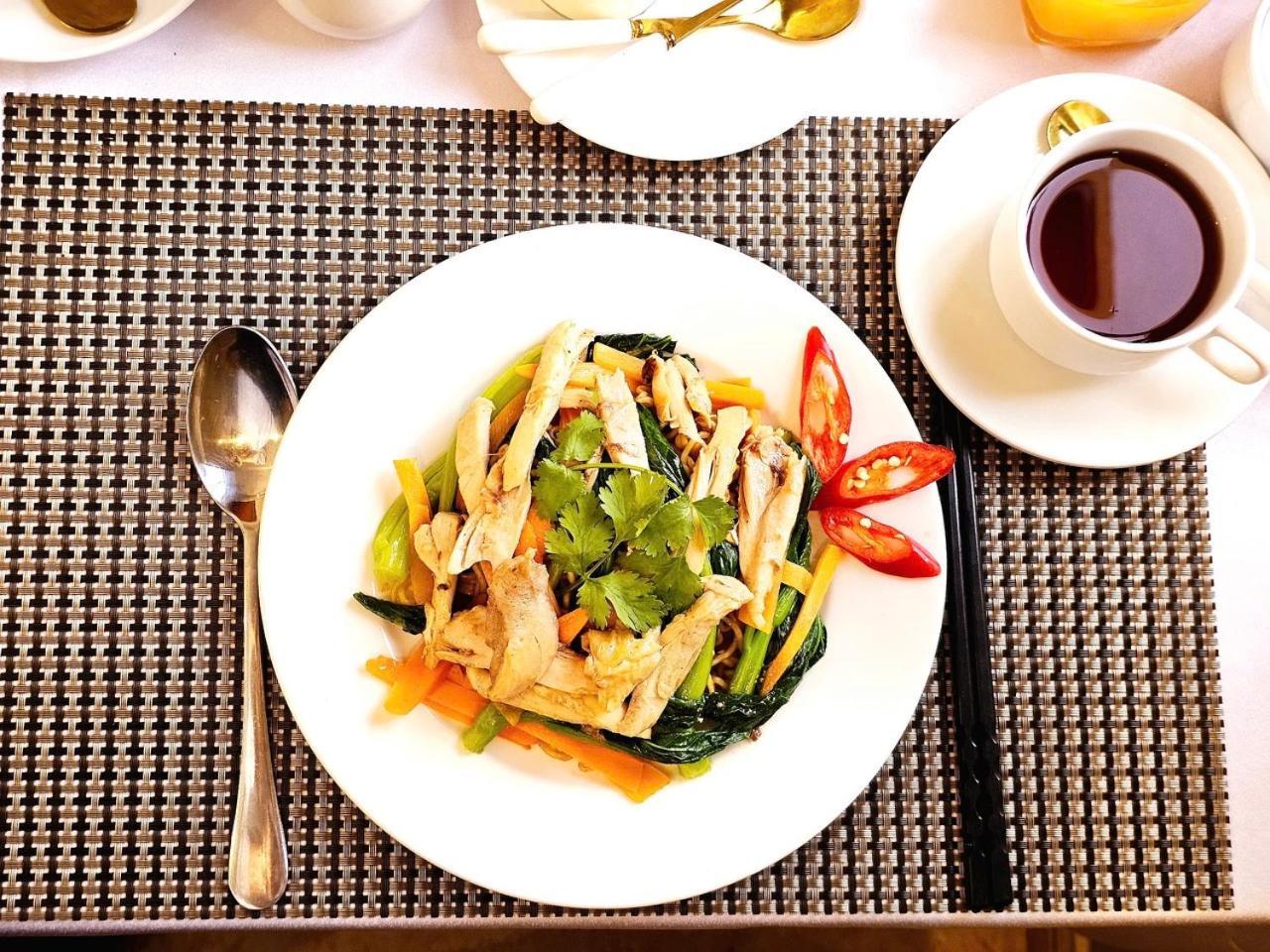 Halo Boutique Ben Thanh Hotel 2*